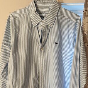 Vineyard Vines Men's Light Blue Striped Button Down Shirt